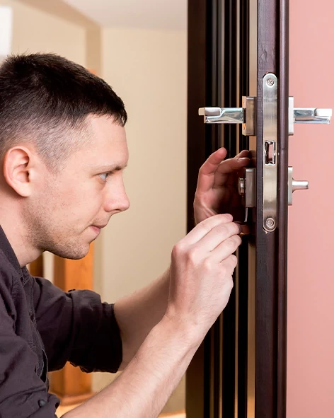 : Professional Locksmith For Commercial And Residential Locksmith Services in Granite City
