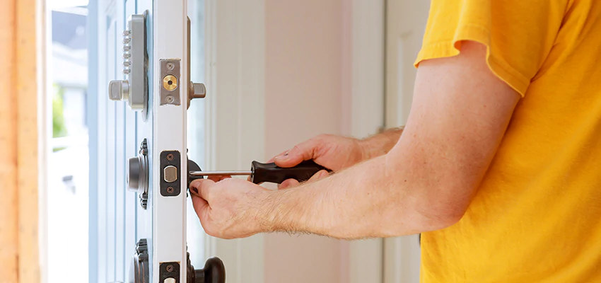 Eviction Locksmith For Key Fob Replacement Services in Granite City
